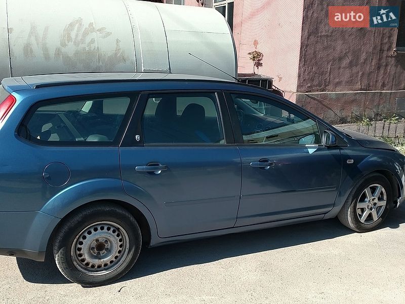Універсал Ford Focus 2005 в Запоріжжі