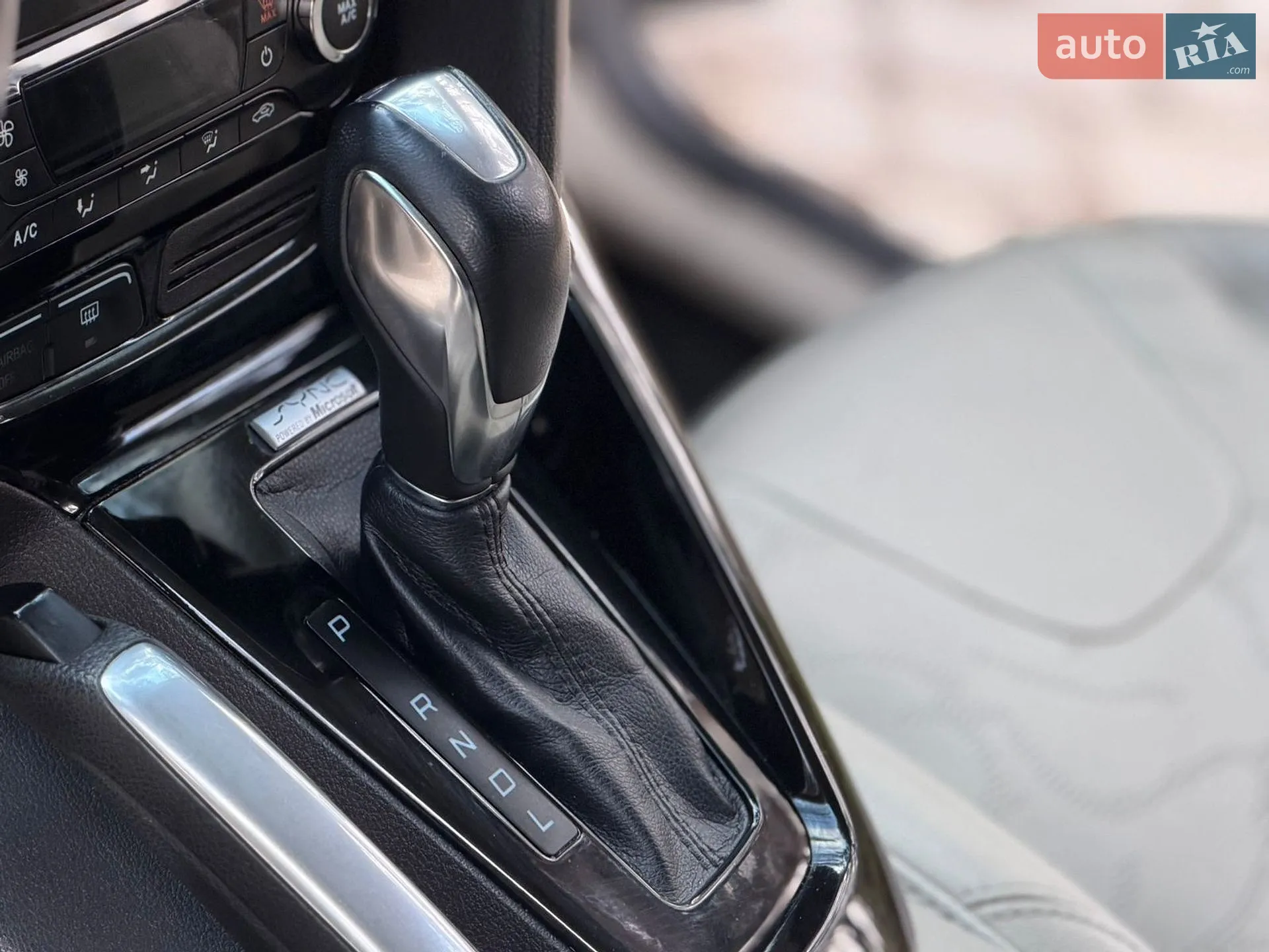 2012 Ford Focus - мініатюра 13