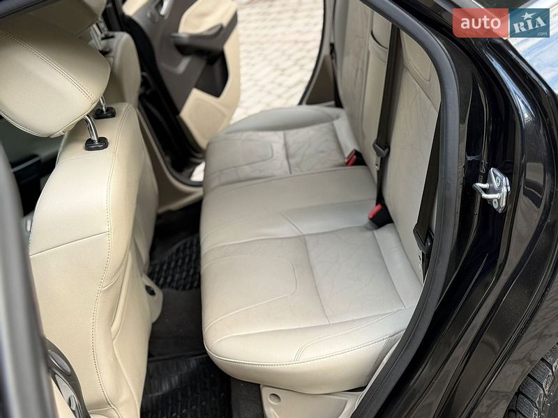 Хетчбек Ford Focus 2012 в Дрогобичі