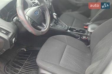 Седан Ford Focus 2015 в Чернігові