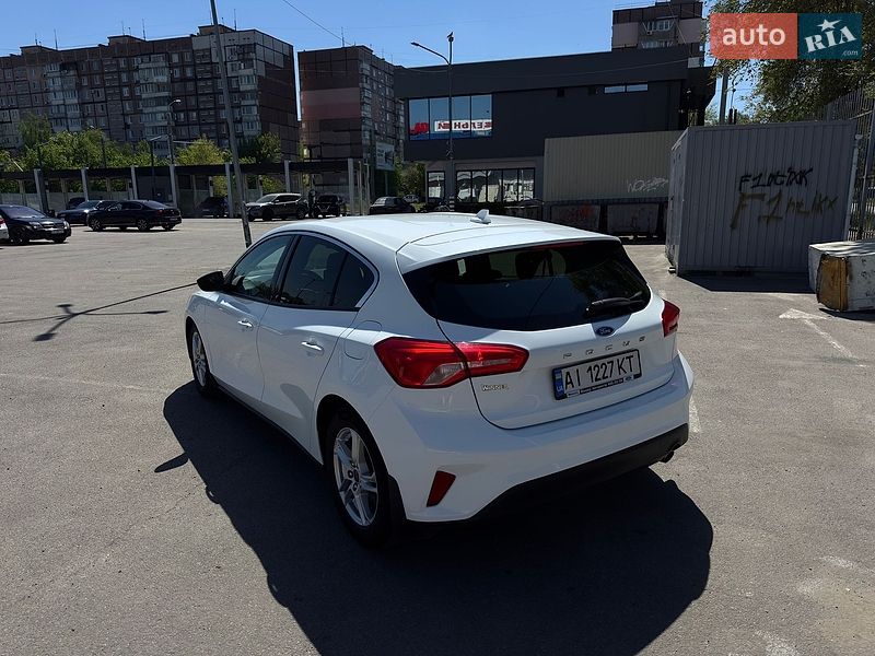 Хетчбек Ford Focus 2019 в Дніпрі