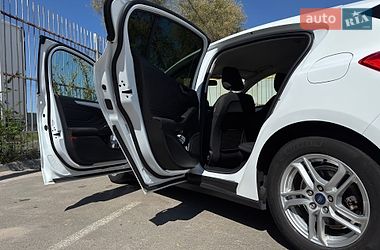 Хетчбек Ford Focus 2019 в Дніпрі