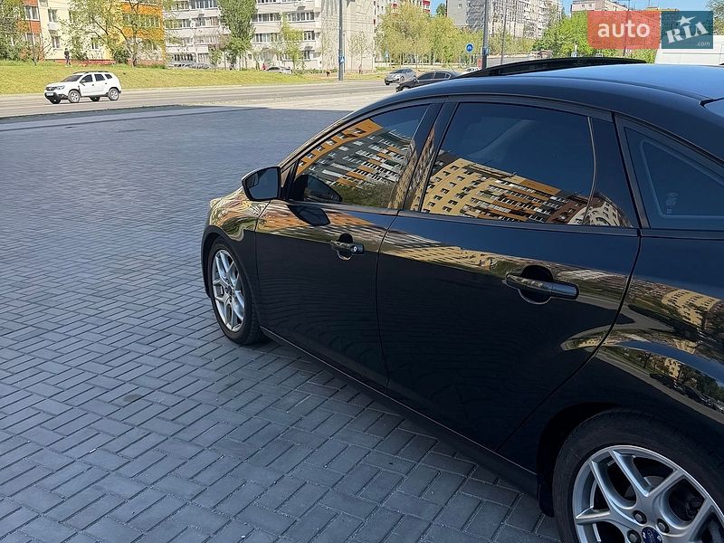 Седан Ford Focus 2015 в Дніпрі