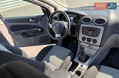 Хетчбек Ford Focus 2010 в Львові