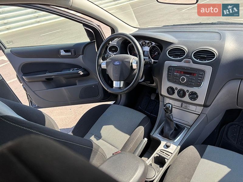 Хетчбек Ford Focus 2010 в Львові