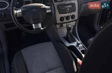 Седан Ford Focus 2011 в Львові
