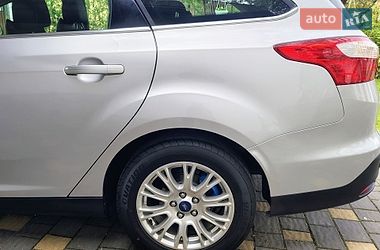 Універсал Ford Focus 2014 в Бориславі