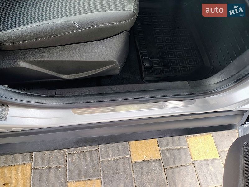 Універсал Ford Focus 2014 в Бориславі