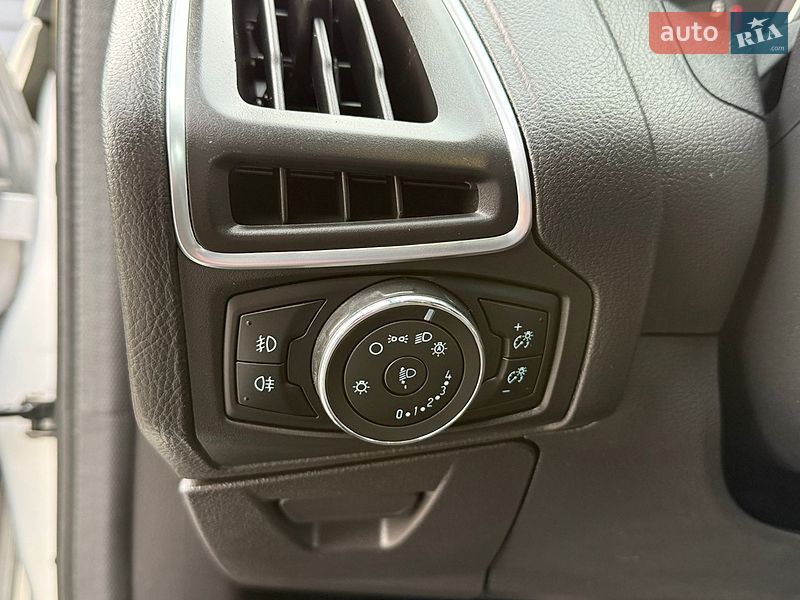 Универсал Ford Focus 2013 в Стрые