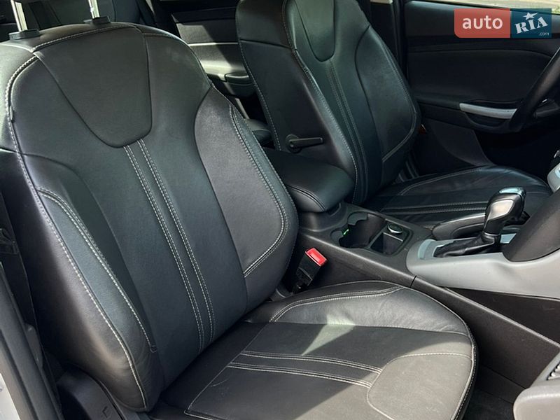 Седан Ford Focus 2013 в Киеве