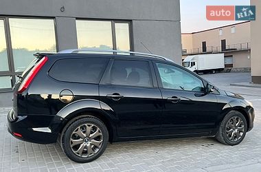 Універсал Ford Focus 2010 в Тернополі