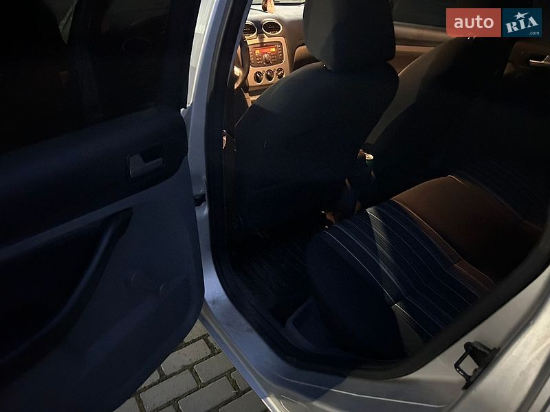 Универсал Ford Focus 2010 в Выгоде