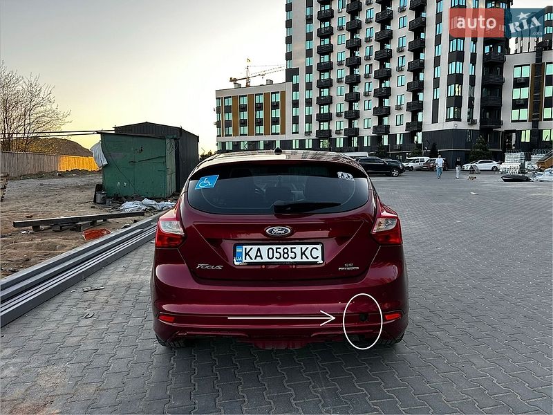 Хэтчбек Ford Focus 2014 в Софиевской Борщаговке