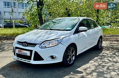 Седан Ford Focus 2014 в Киеве