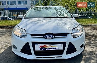 Седан Ford Focus 2014 в Киеве