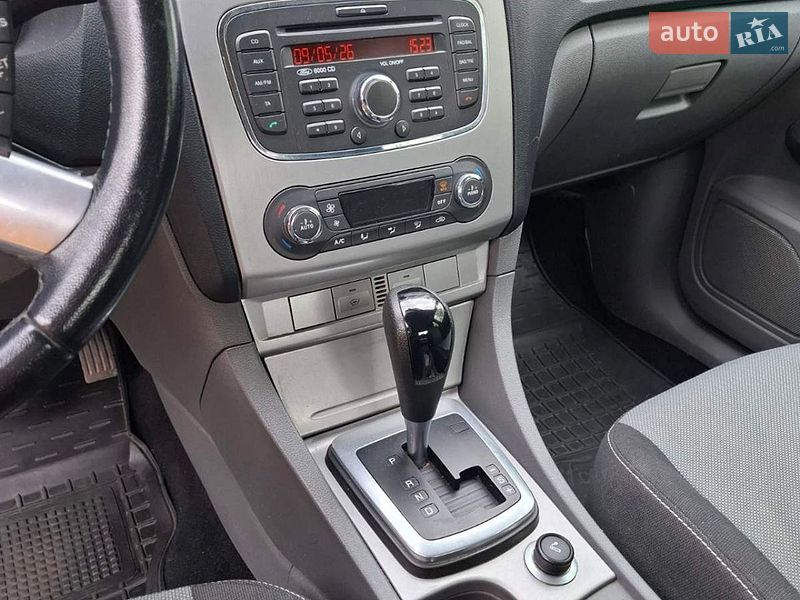 Хетчбек Ford Focus 2010 в Новомиргороді