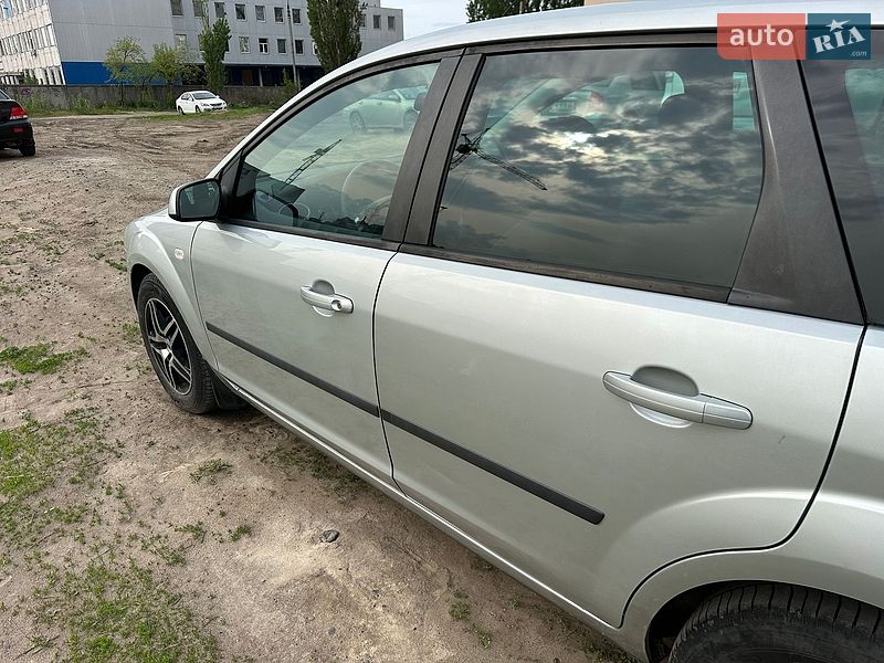 Універсал Ford Focus 2006 в Черкасах