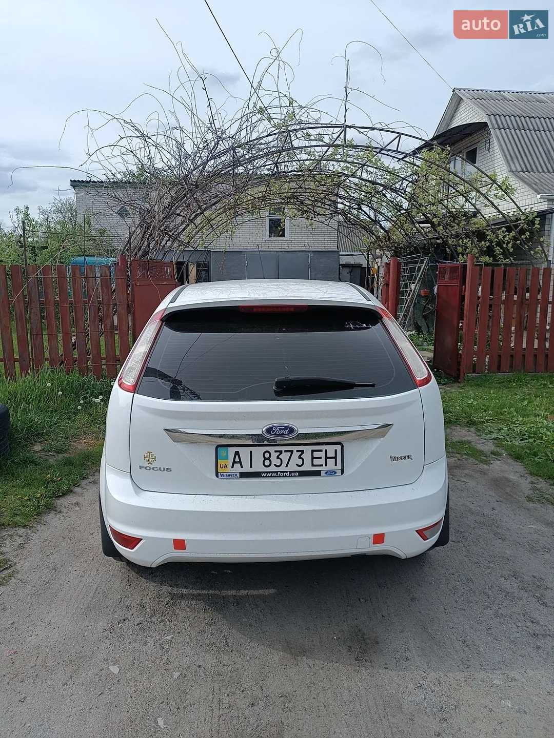 2010 Ford Focus - мініатюра 3