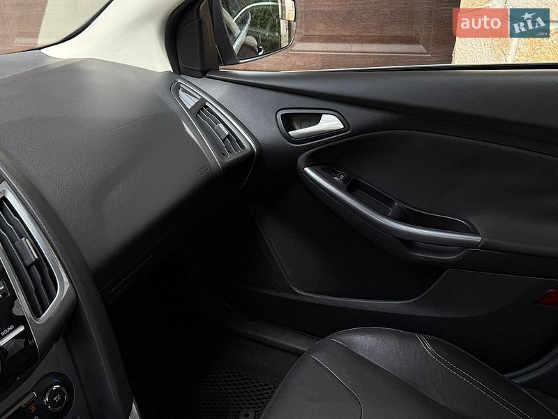 Седан Ford Focus 2013 в Одесі