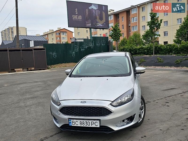 Хэтчбек Ford Focus 2014 в Киеве