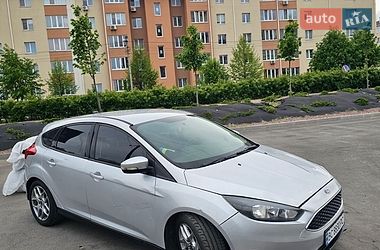 Хэтчбек Ford Focus 2014 в Киеве