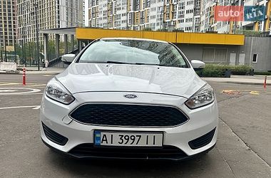 Седан Ford Focus 2015 в Киеве