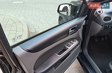 Універсал Ford Focus 2010 в Львові