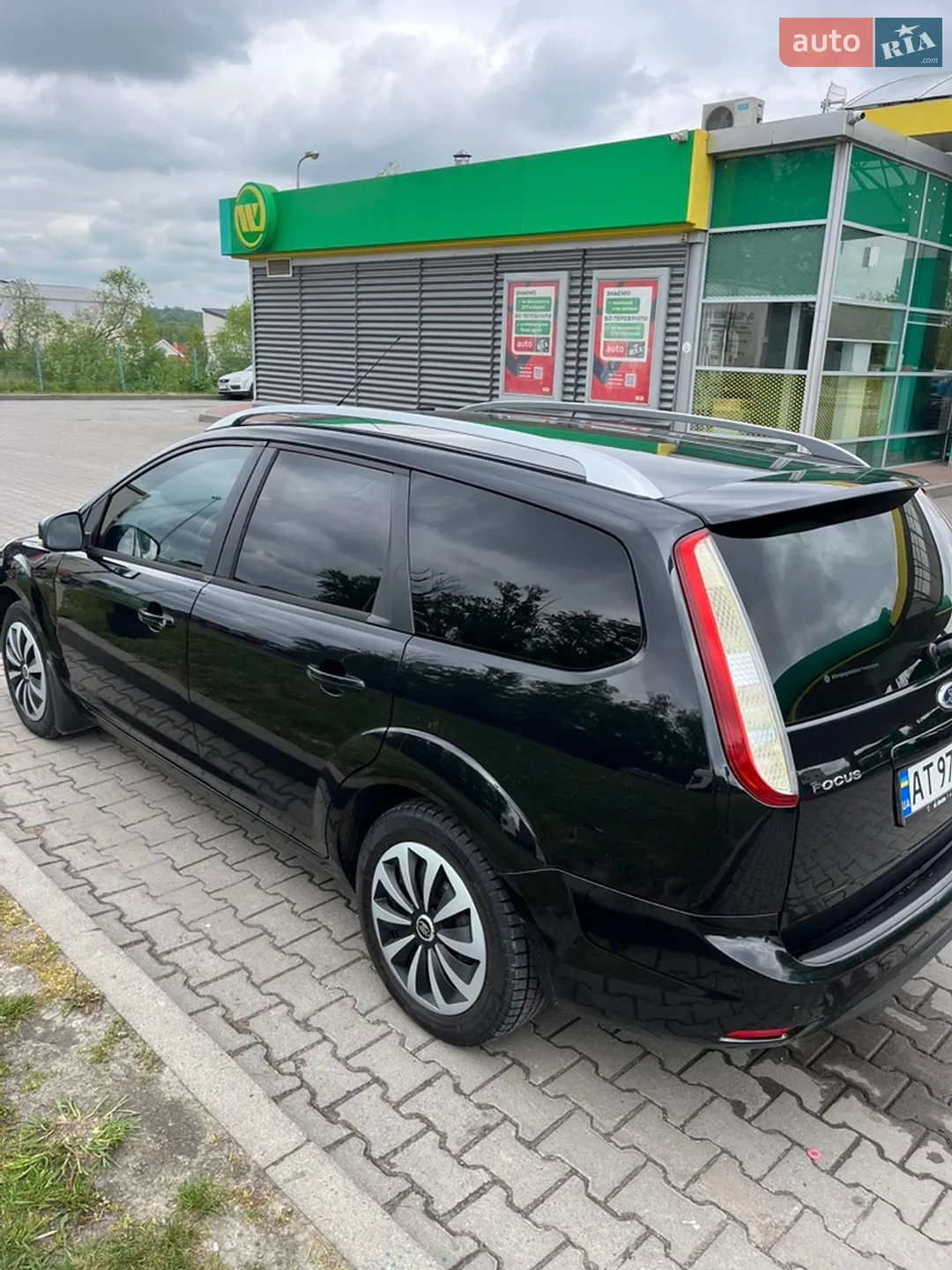 2010 Ford Focus - мініатюра 7