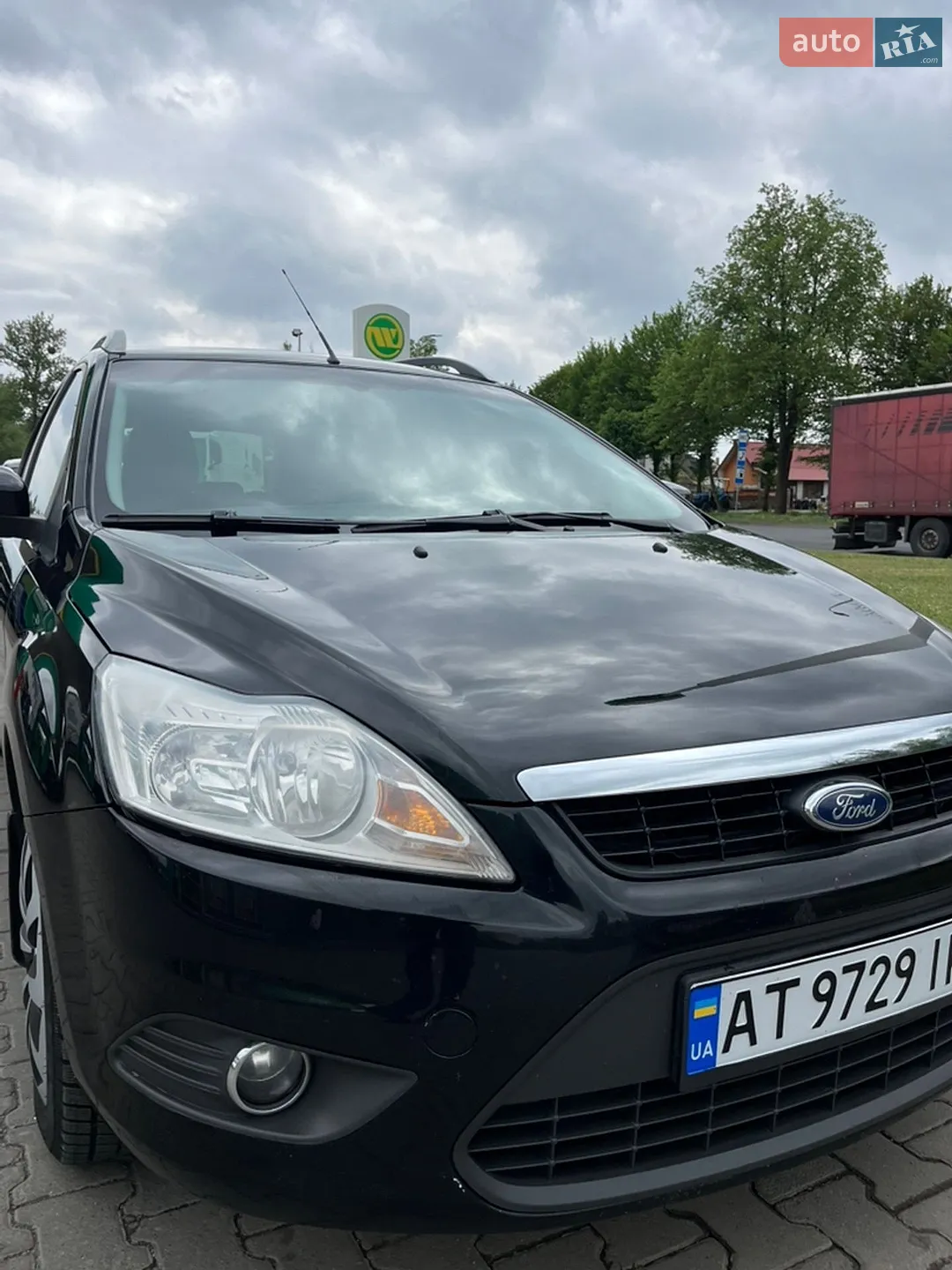 2010 Ford Focus - мініатюра 9