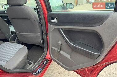 Хэтчбек Ford Focus 2006 в Кропивницком