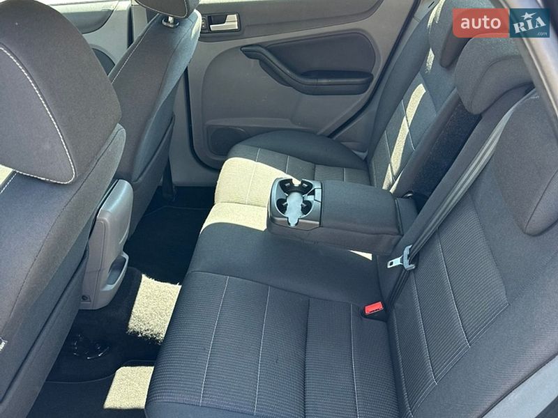 Универсал Ford Focus 2010 в Луцке