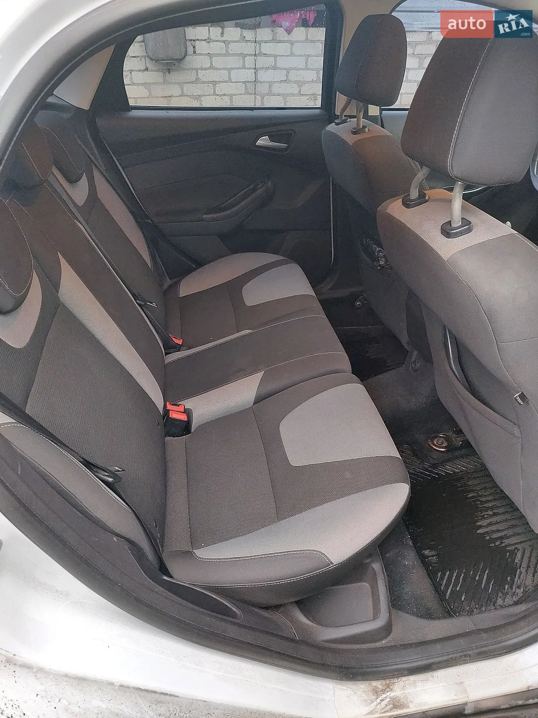 2012 Ford Focus - мініатюра 11