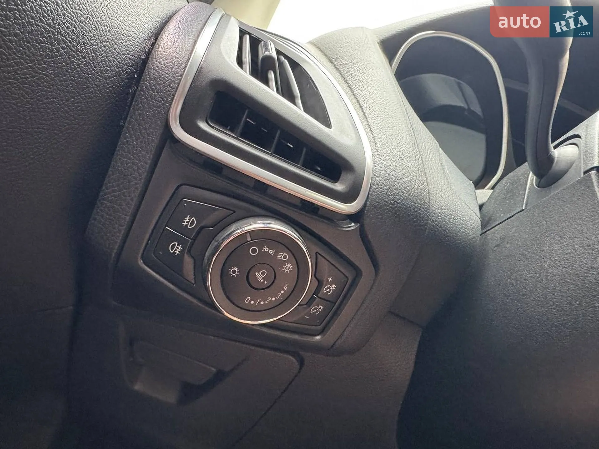 2011 Ford Focus - мініатюра 30
