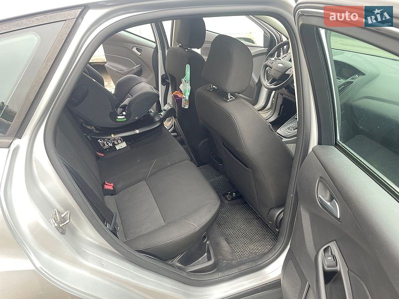 Хетчбек Ford Focus 2015 в Вінниці