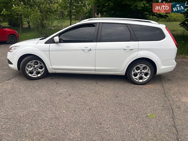 Універсал Ford Focus 2010 в Кривому Розі