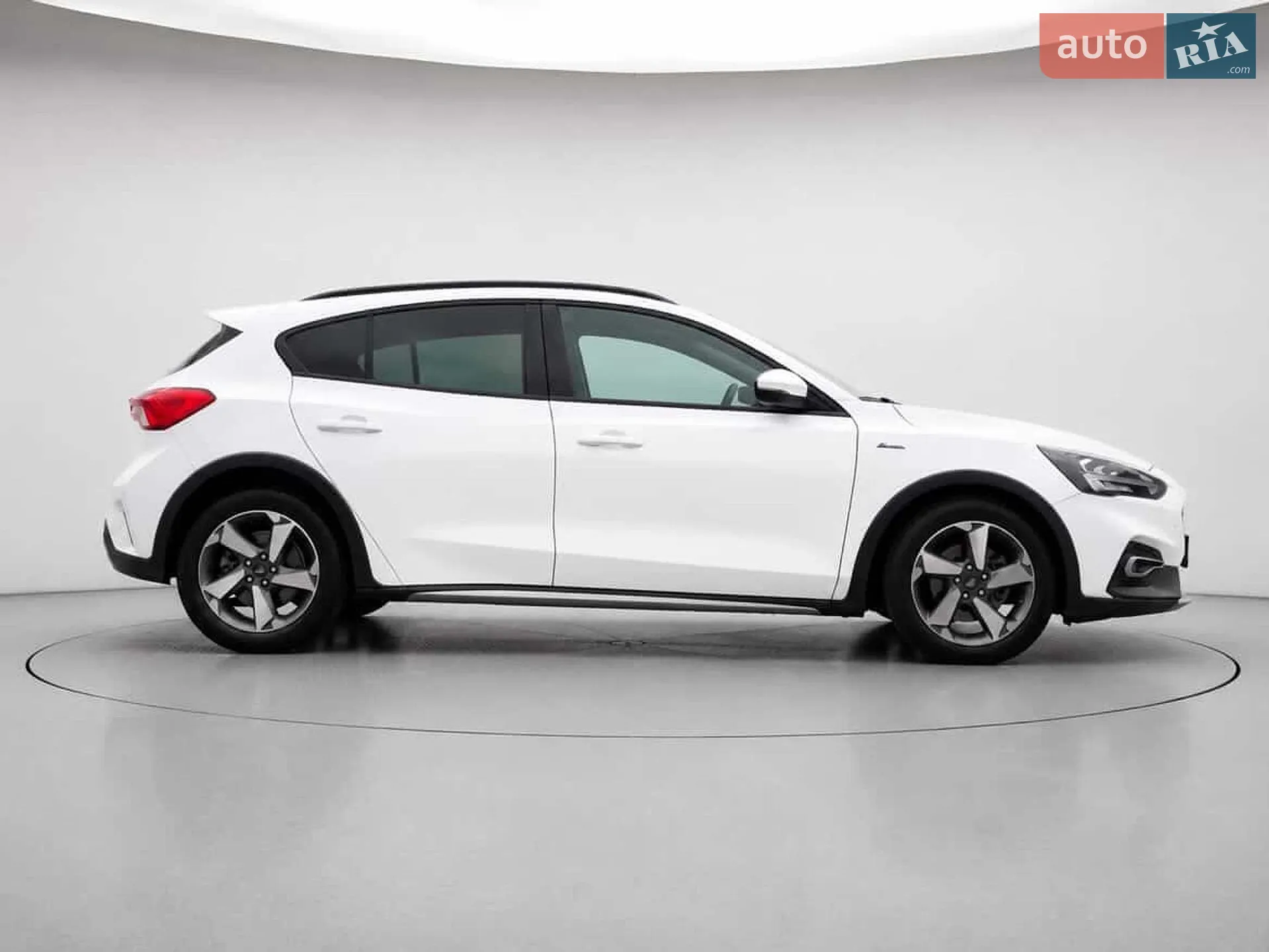 2019 Ford Focus - мініатюра 8