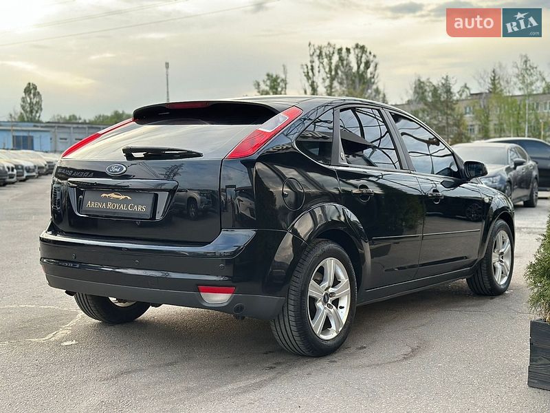 Хэтчбек Ford Focus 2006 в Харькове