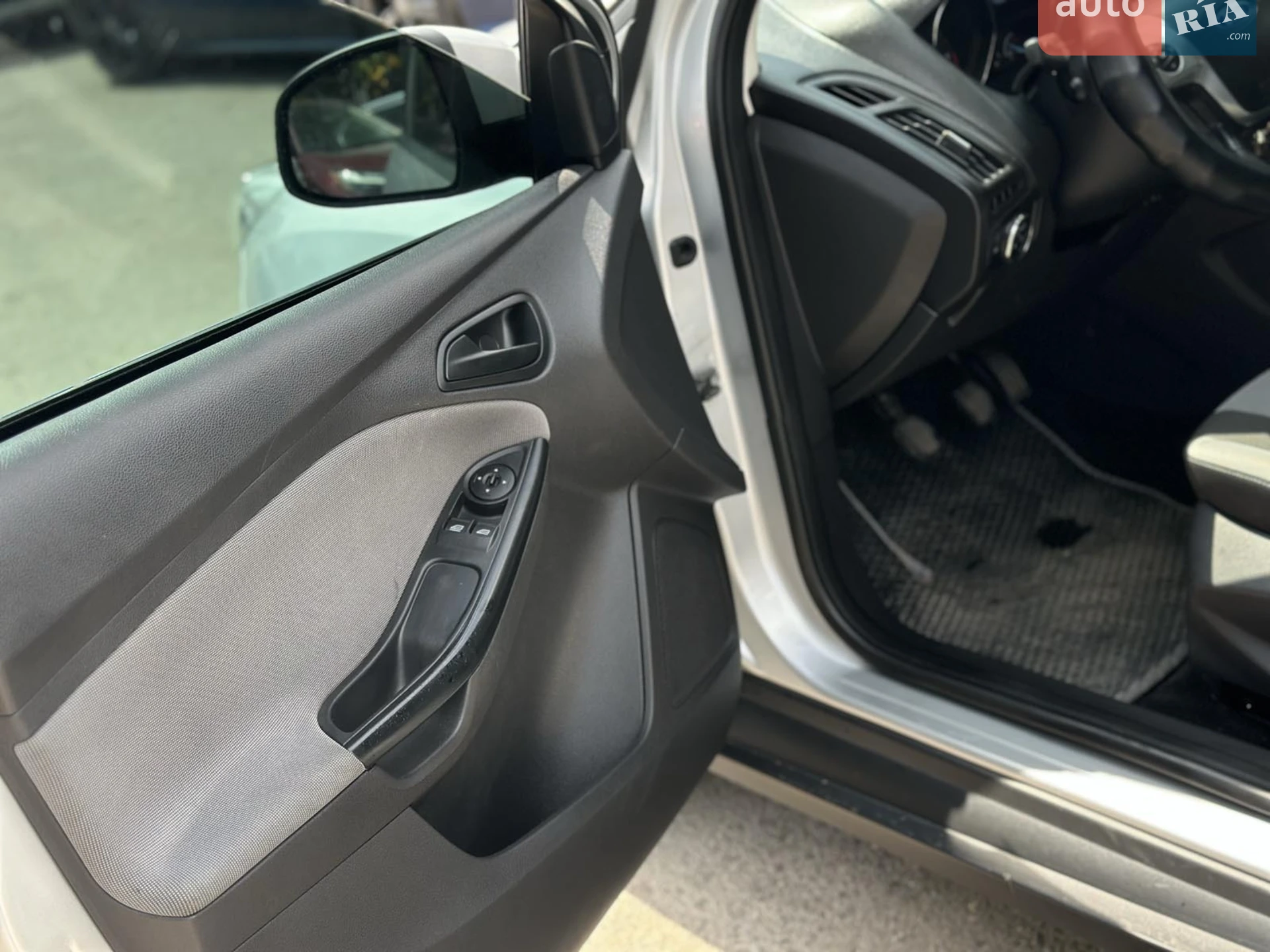 2013 Ford Focus - мініатюра 21