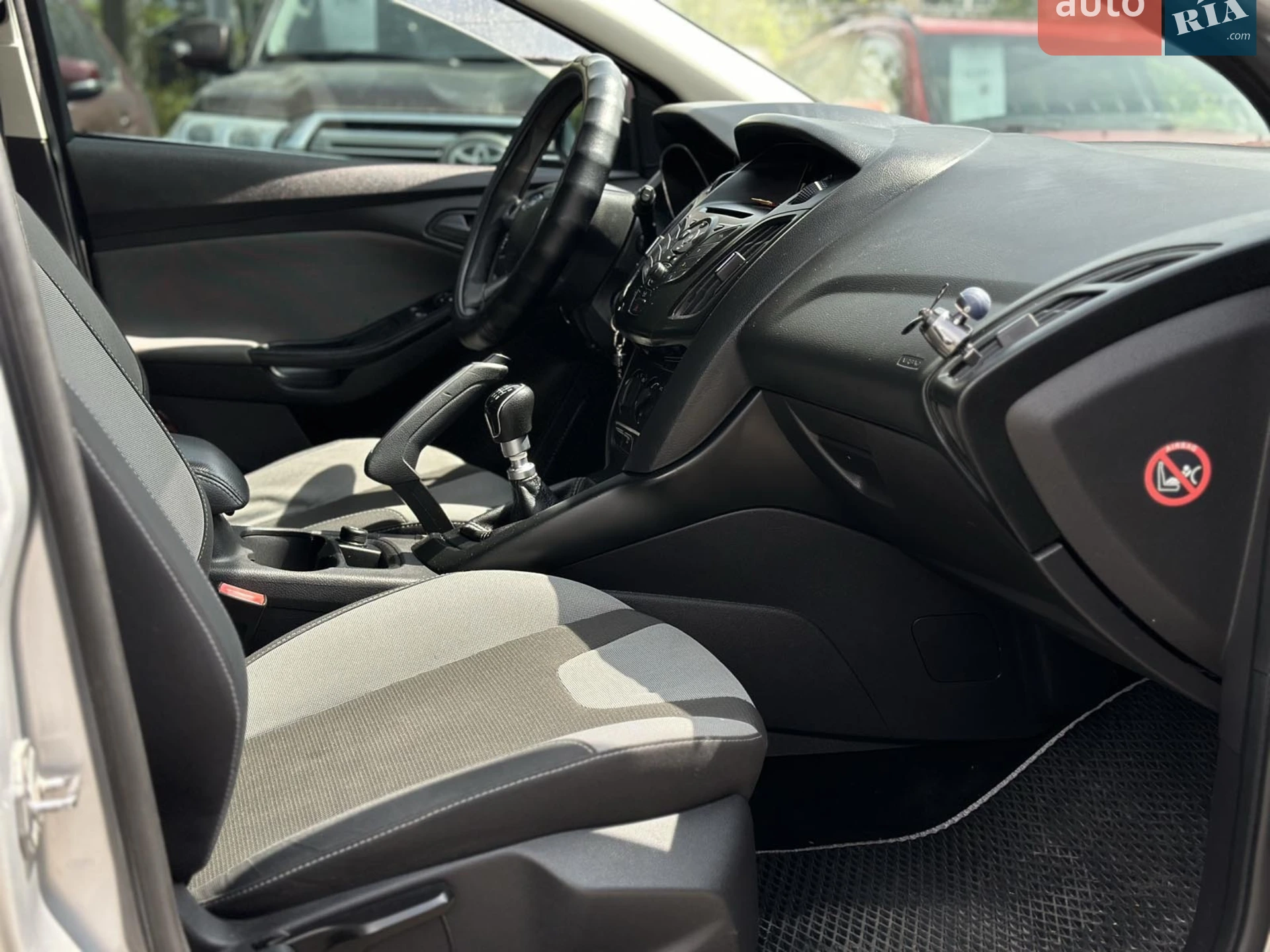 2013 Ford Focus - мініатюра 16
