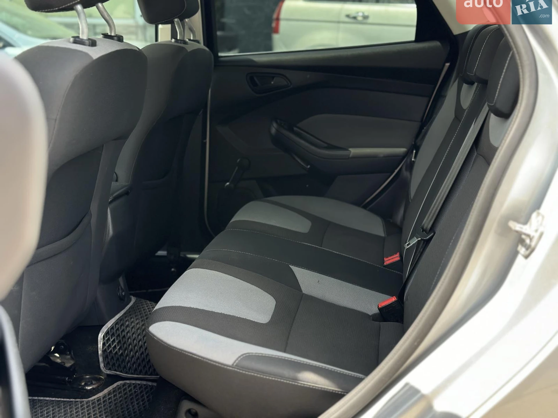 2013 Ford Focus - мініатюра 18