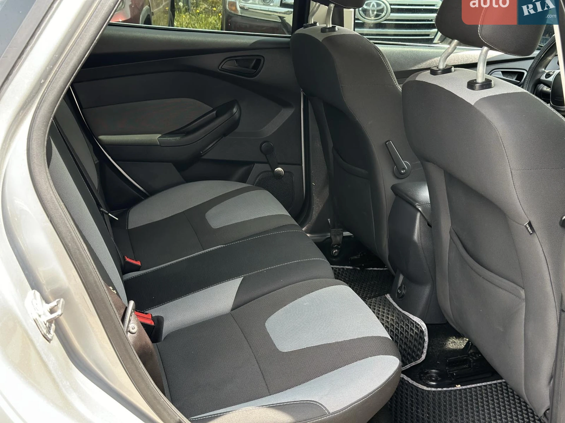 2013 Ford Focus - мініатюра 15