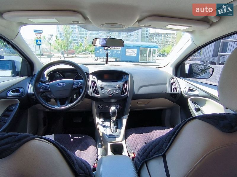 Седан Ford Focus 2016 в Киеве