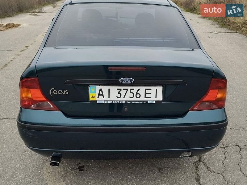 Седан Ford Focus 2004 в Лозовой