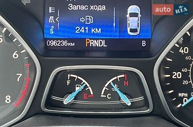 Хэтчбек Ford Focus 2015 в Днепре
