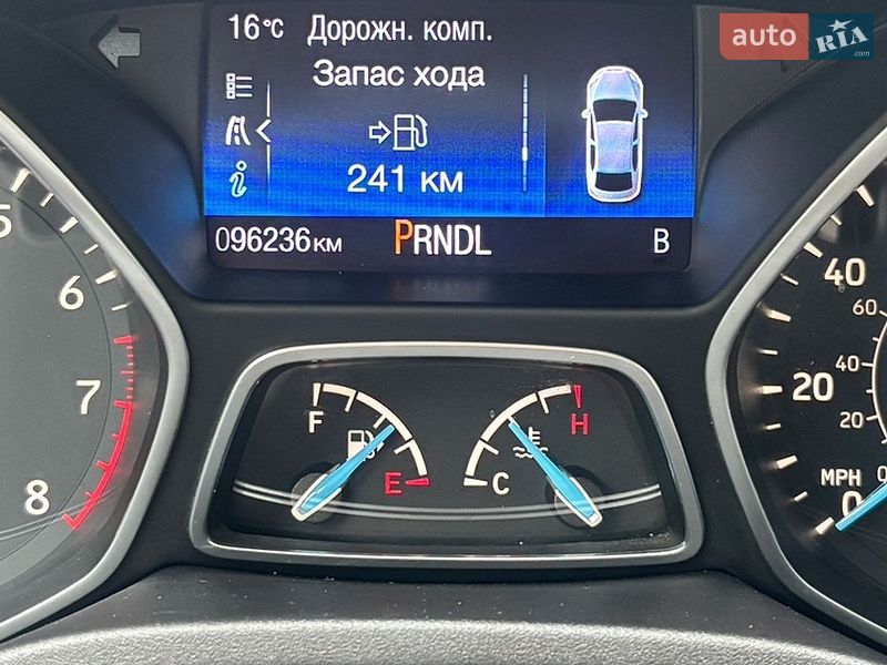 Хэтчбек Ford Focus 2015 в Днепре