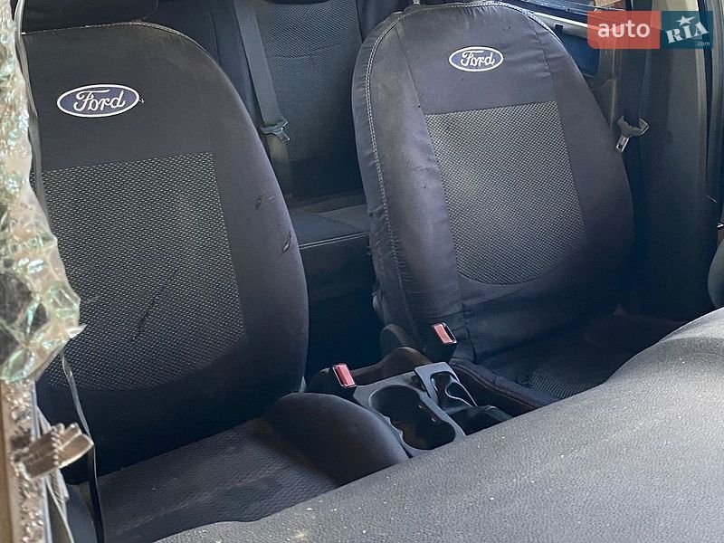 Седан Ford Focus 2006 в Краматорську