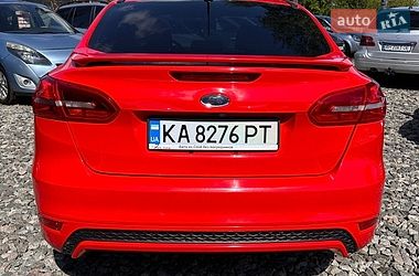 Седан Ford Focus 2015 в Смеле