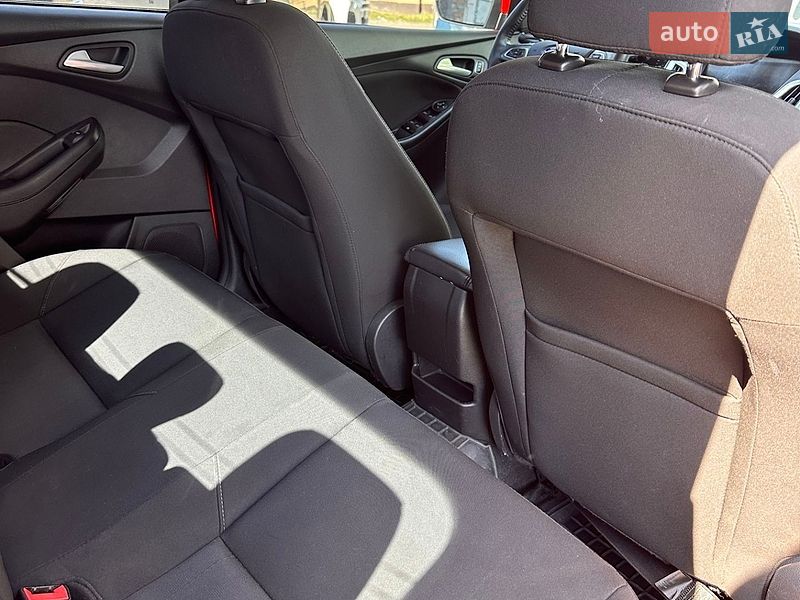 Седан Ford Focus 2015 в Смеле