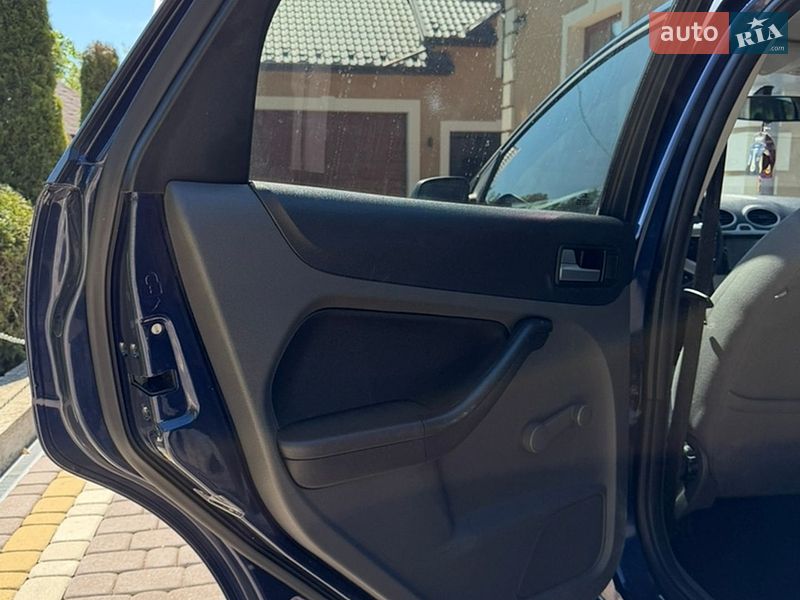 Универсал Ford Focus 2006 в Косове фото 17 Универсал Ford Focus 2006 в Косове