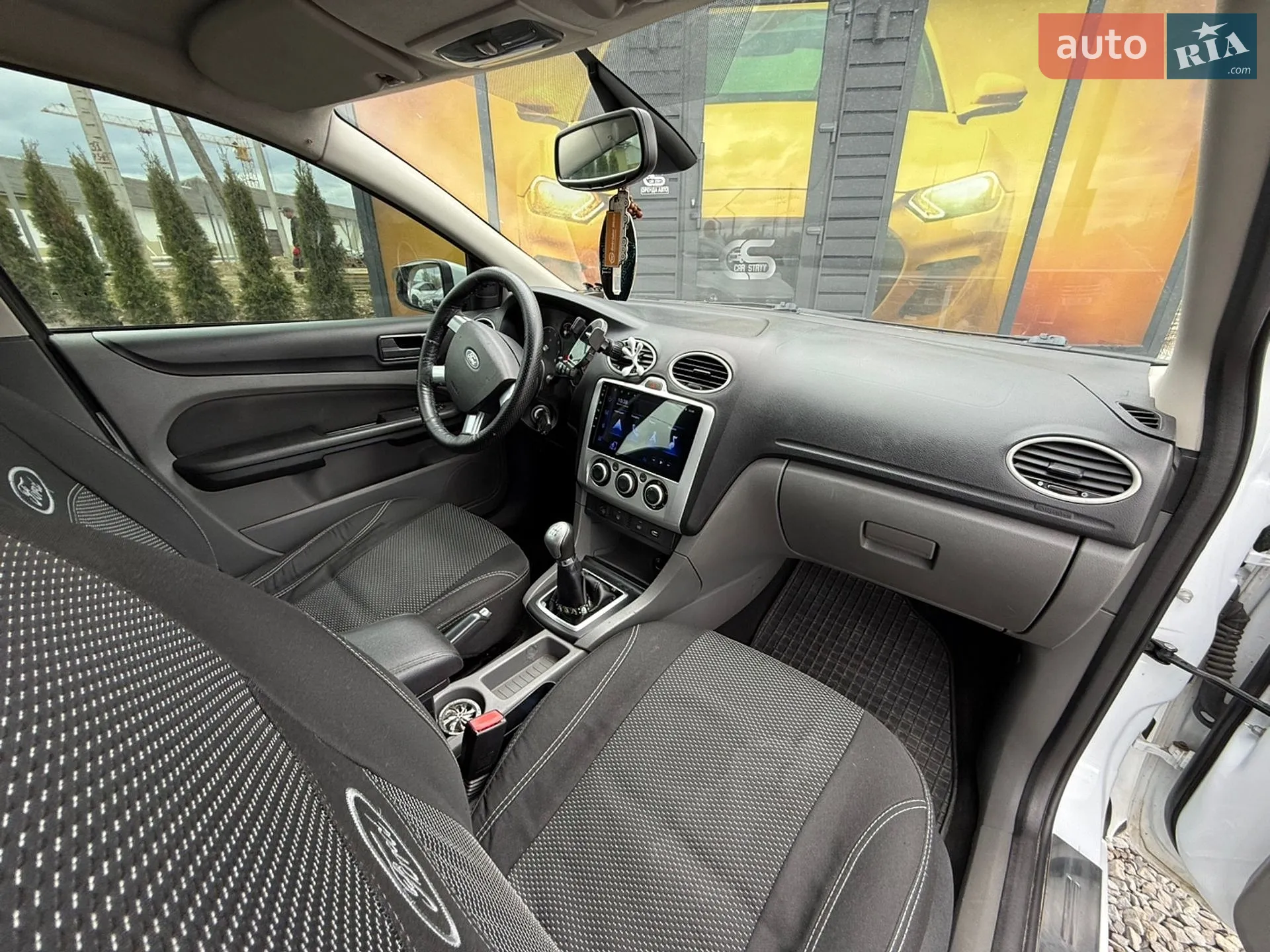 2011 Ford Focus - мініатюра 25